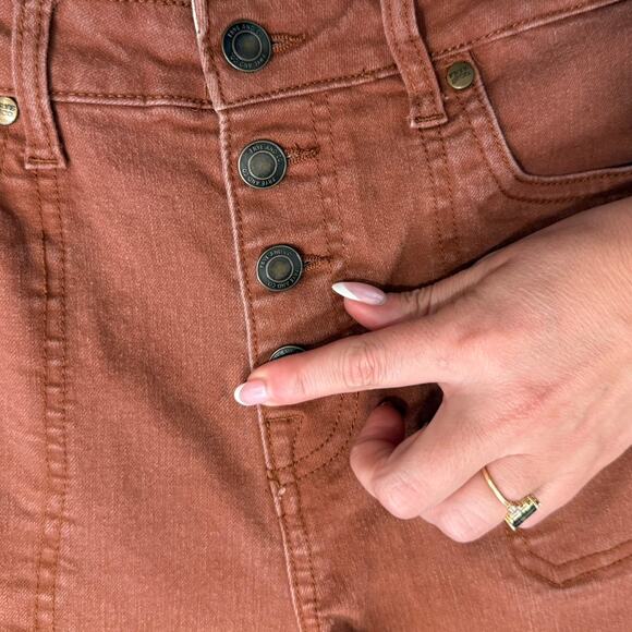 Frye and Co Harper Mid Rise Crop Flare Burnt Orange Button Fly Jeans size 10 - Picture 10 of 11